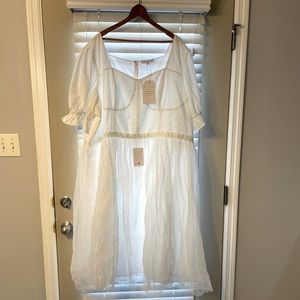 Brand new with tags size 5x Ivy city wedding dress